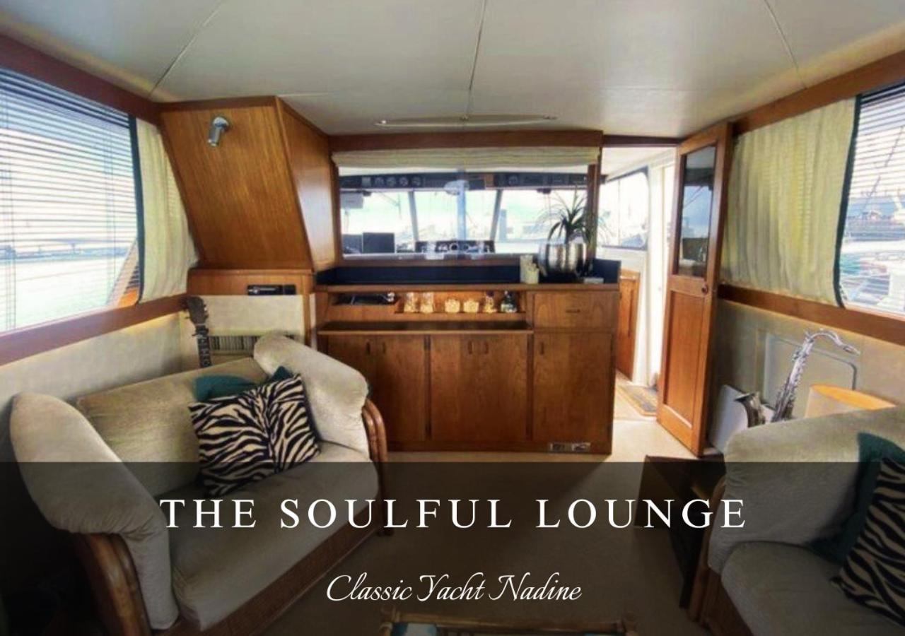 Classic Yacht Nadine In Poole Harbour, Dorset, With A Hot Tub Jacuzzi Buitenkant foto